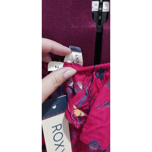 ROXY red floral off shoulder ruffle top removable strap XL - Picture 3 of 5